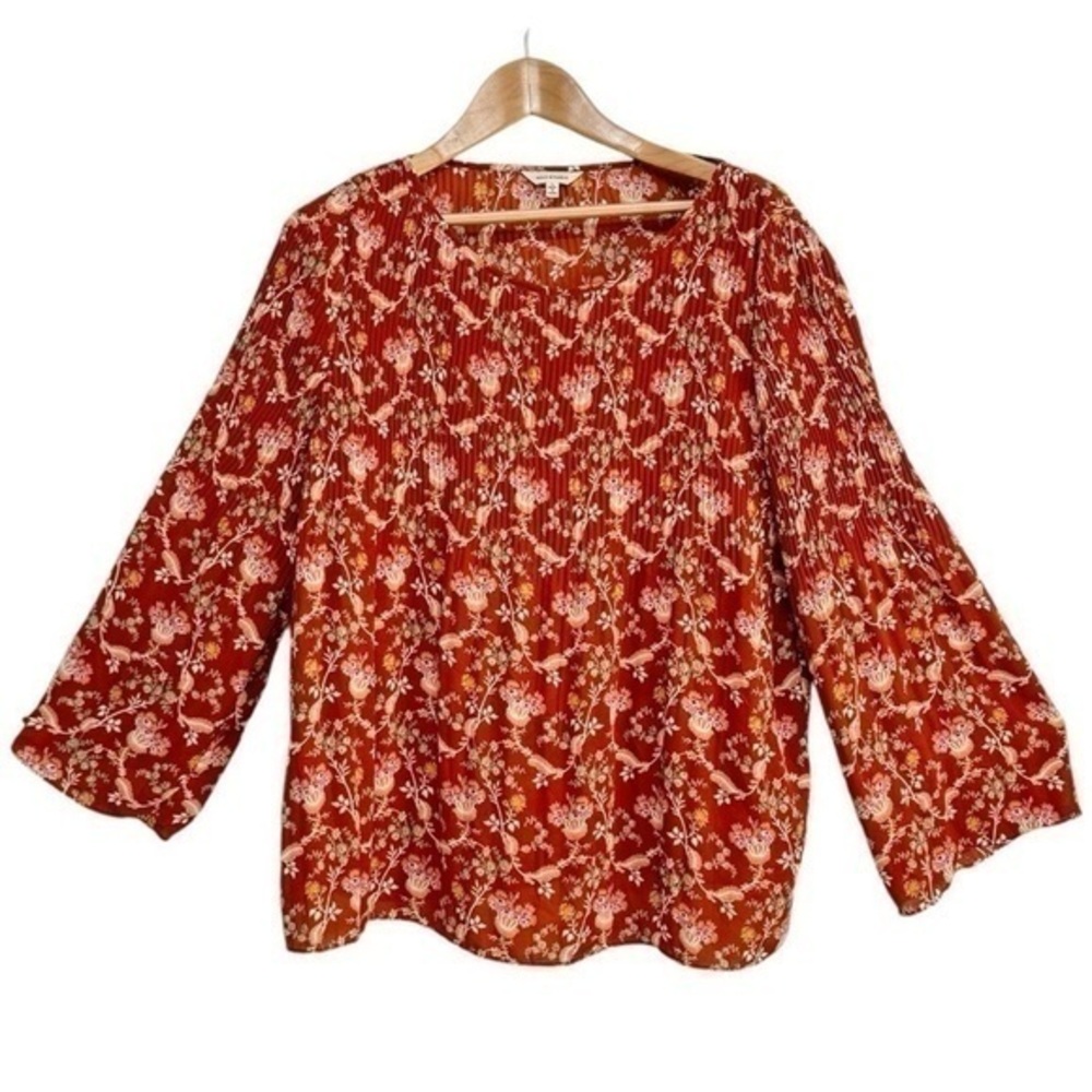 Max Studio Boho Floral Blouse Size Large Faux Pleated On Top With Bell Sleeve - Picture 1 of 5